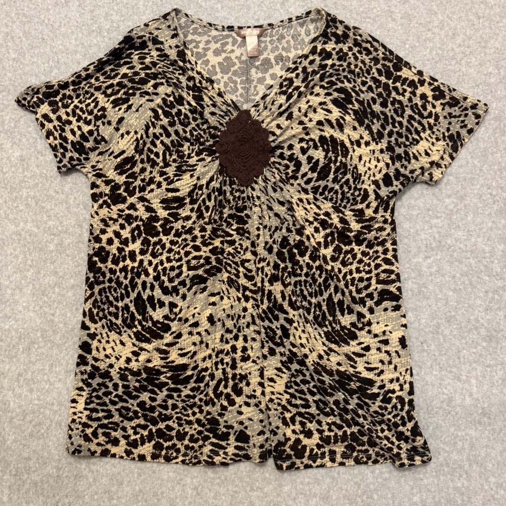 White Stag Womens XL Leopard Print Rosette V-Neck Short Sleeve Top Brown‎ Tan